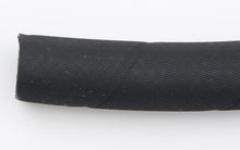 Load image into Gallery viewer, AEROQUIP FCN0815 #8 AQP Socketless Hose Black 15&#39;