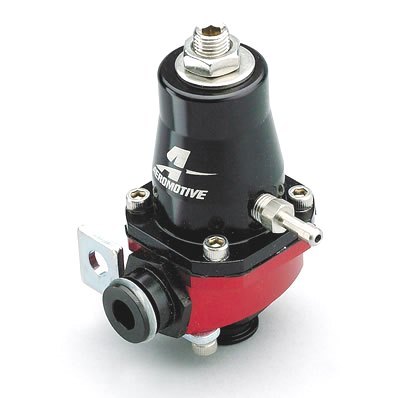 AEROMOTIVE 13106 LT-1 EFI Rail Mount Regulator