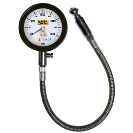 AUTOMETER 2162 Tire Pressure Gauge 0-40 PSI Analog w/Bleed Valve