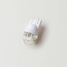 Load image into Gallery viewer, AUTOMETER 3288 White LED Bulb Kit WHITE