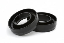 Load image into Gallery viewer, DAYSTAR PRODUCTS INTERNATIONAL KG09100BK 88-06 GM P/U 1500 2WD 1in Front Leveling Kit