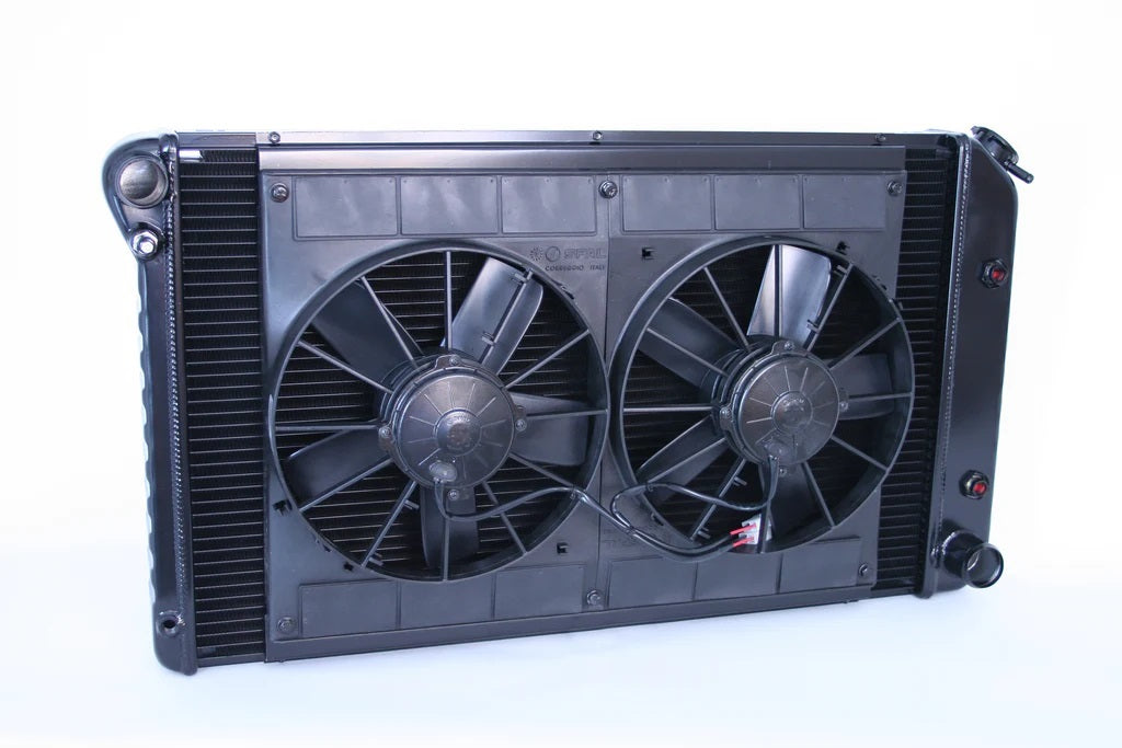 DEWITTS RADIATOR 32-4239005A Radiator w/Fans Camaro 70-81 Auto Trans Black