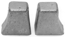 Load image into Gallery viewer, EDELBROCK 2733 Olds Exhaust Crossover heat riser plugs