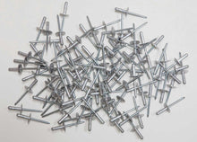Load image into Gallery viewer, FIVESTAR 816-100L Large Head Rivet Silver 100pc 3/16in