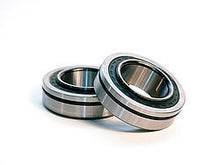 Load image into Gallery viewer, MOSER ENGINEERING 9508B Axle Bearings Big Ford/ Olds/Pontiac 1.531in ID