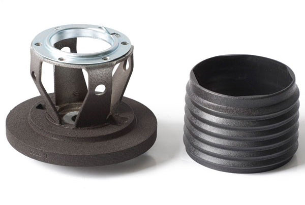 MOMO AUTOMOTIVE ACCESSORIES 2702 Steering Wheel Adapter Corvette 84-