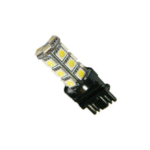 Load image into Gallery viewer, ORACLE LIGHTING 5103-001 3157 18 LED 3-Chip SMD Bulb Single Cool White