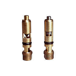 QUICK FUEL TECHNOLOGY 18-4 Viton Needle & Seat - .130