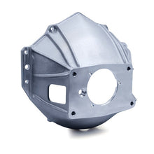 Load image into Gallery viewer, QUARTER MASTER 110104 BellHousing Chevy 153T Alum