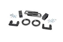 Load image into Gallery viewer, ROUGH COUNTRY 1312 2.5in Suspension Level ing Kit