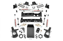 Load image into Gallery viewer, ROUGH COUNTRY 27220A 99-06 GM P/U 6in Suspens ion Lift Kit