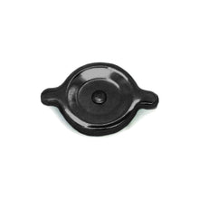 Load image into Gallery viewer, RACING POWER CO-PACKAGED R4804BK GM Twist In OIl Filter Cap Black