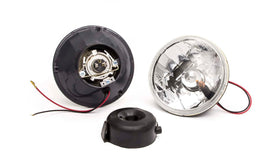 RACING POWER CO-PACKAGED R7400 5.75in Headlight w/H4 Bulb and Turn Signal