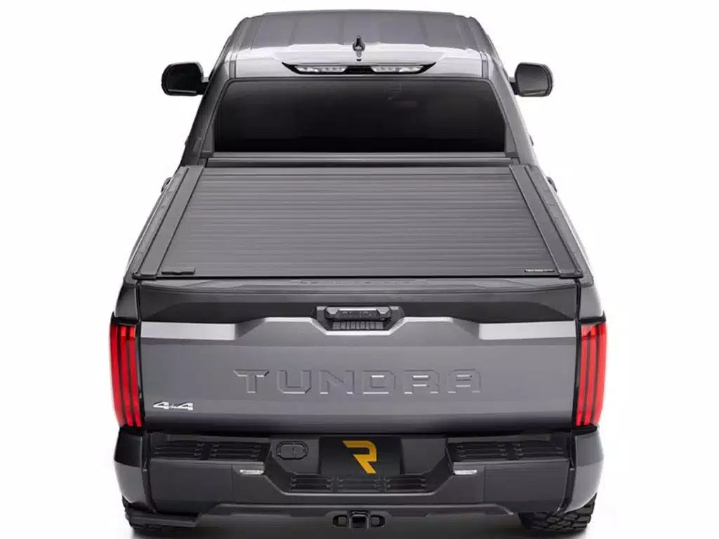 RETRAX T-80861 RetraxPRO XR Bed Cover 22-   Tundra 5.5ft Bed