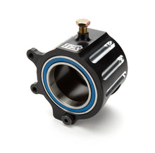 Load image into Gallery viewer, Ti22 PERFORMANCE 2032 Double Bearing Birdcage Assy Left Rear