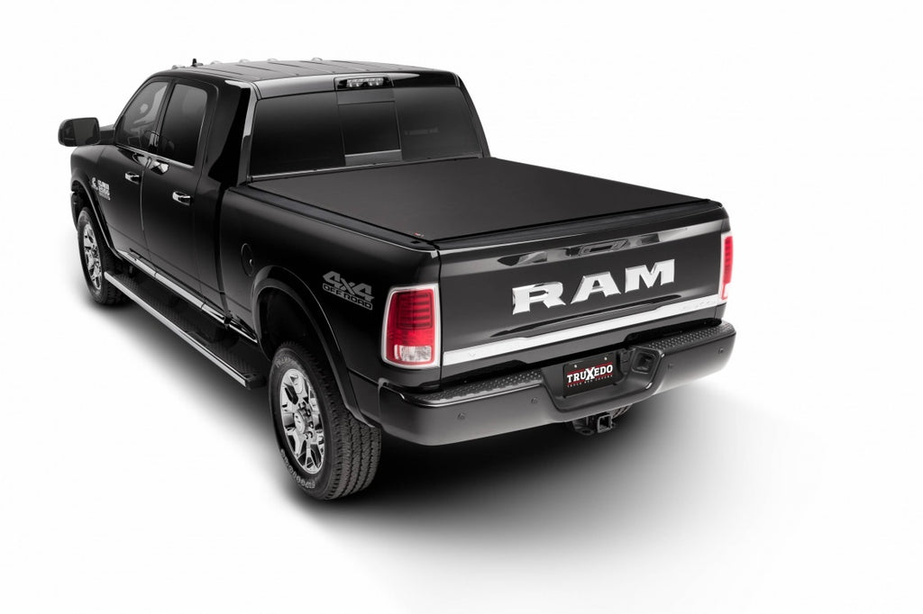 TRUXEDO 1445901 Pro X15 Bed Cover 09-17 Dodge Ram 1500 5.7' Bed